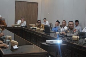 Pemkab Lombok Barat Matangkan Persiapan Safari Dakwah KHR. Ahmad Azaim Ibrahimy whatsapp image 2026 05 14 at 08.25.59