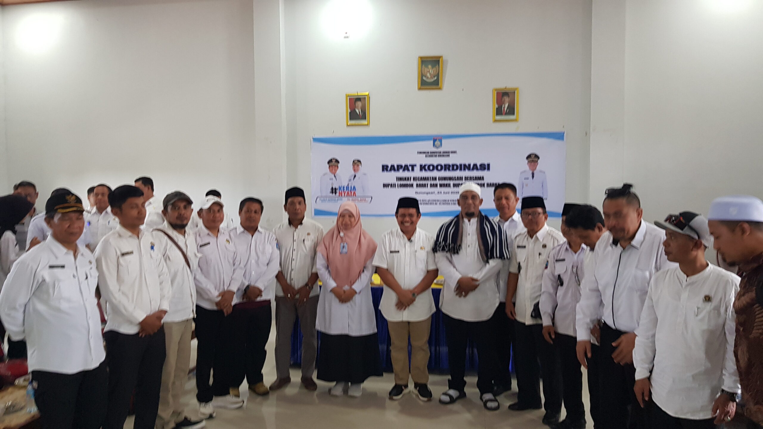 Kejar Target PBB, Pemkab Lobar Perkuat Sinergi Bersama Kades se-Kecamatan Gunung Sari 20260624 130217